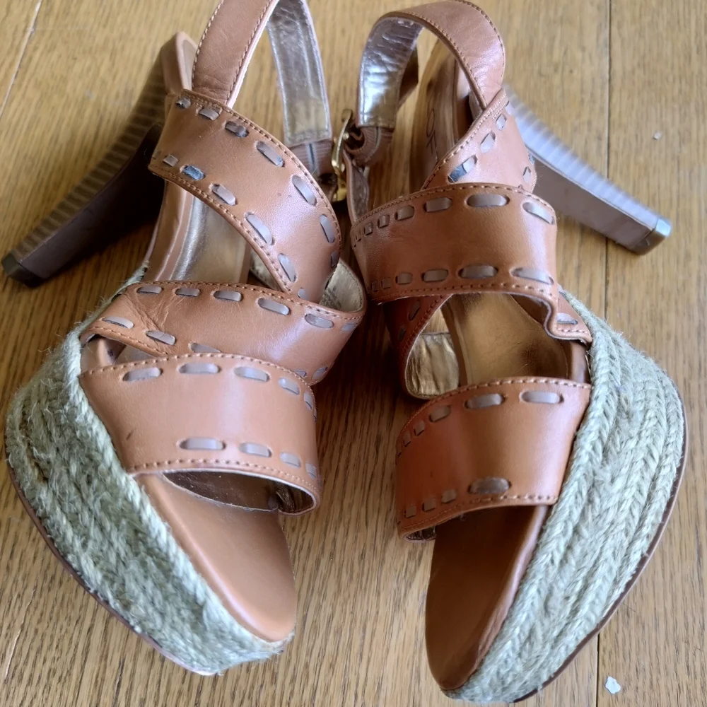 Ann Taylor LOFT Brown Leather Stitching Platform Heels Women's Size 6M